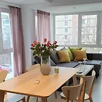 Cattleya's Loft * וליקו טורנובו