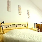 Cattleya's Loft וליקו טורנובו